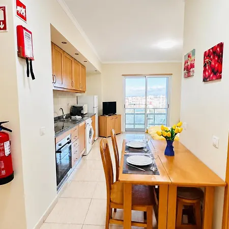 Da Rocha, 601 Faia, Lovely Studio, Air Conditioning And Free Wifi, By Ig