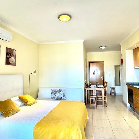 Da Rocha, 601 Faia, Lovely Studio, Pool, Air Conditioning And Free Wifi, By Ig Apartament